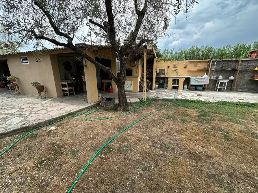 Immagine 6 di Casa semindipendente in vendita  a Castelnuovo Magra