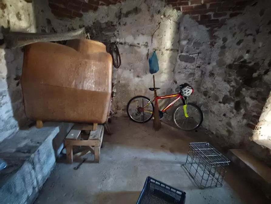 Immagine 27 di Appartamento in vendita  a Santo Stefano Di Magra