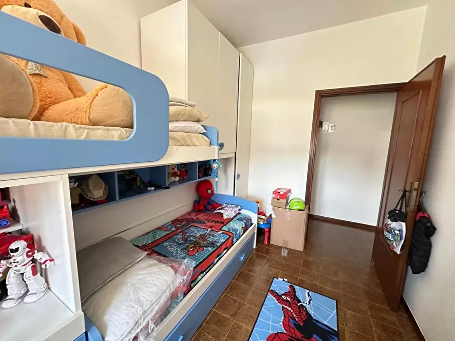 Immagine 22 di Appartamento in vendita  a Ortonovo