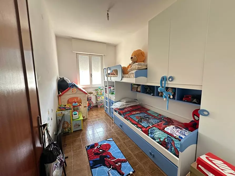 Immagine 14 di Appartamento in vendita  a Ortonovo