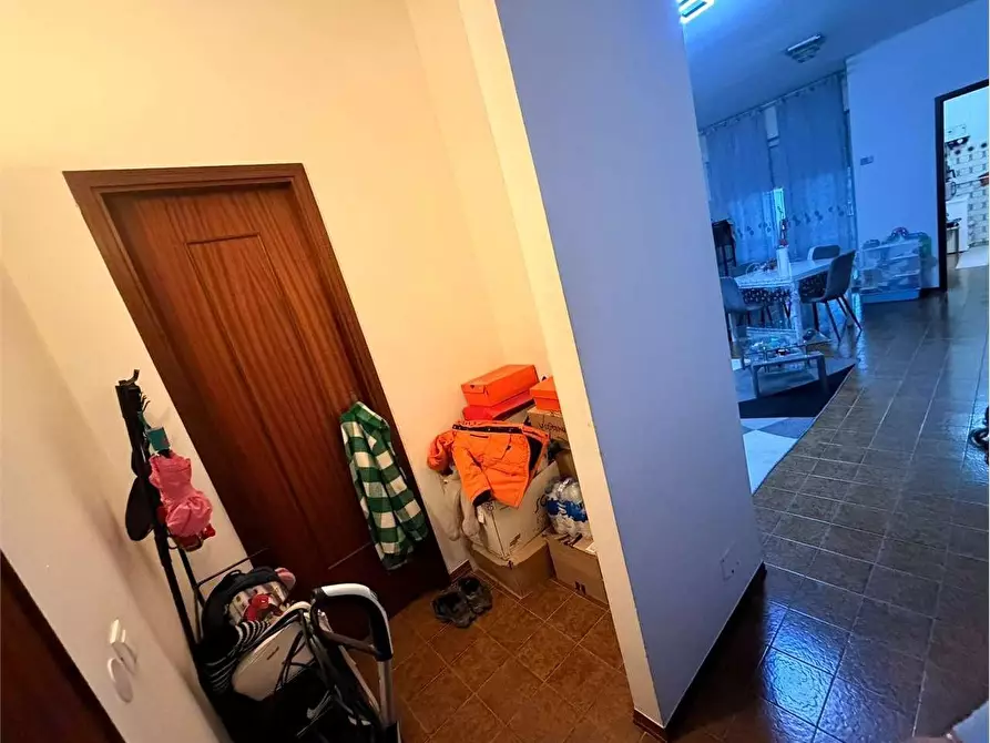 Immagine 3 di Appartamento in vendita  a Ortonovo