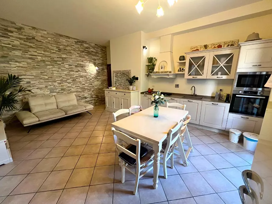 Immagine 7 di Appartamento in vendita  a Montelupo Fiorentino