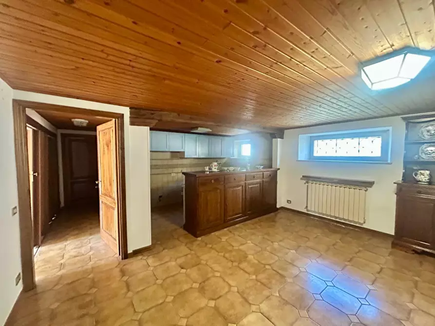 Immagine 18 di Villa in vendita  a Sovicille