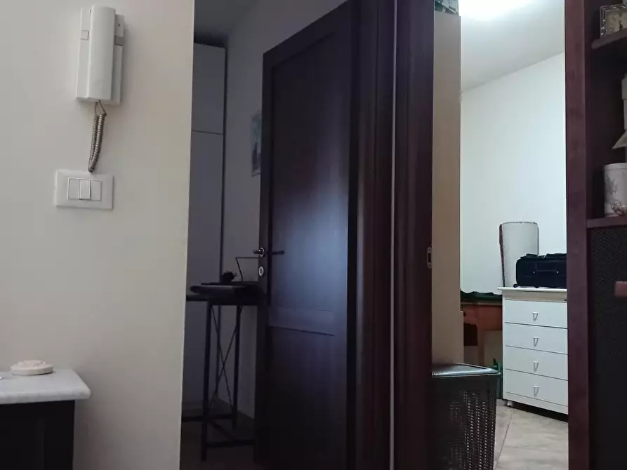 Immagine 10 di Villetta a schiera in vendita  a Carmignano