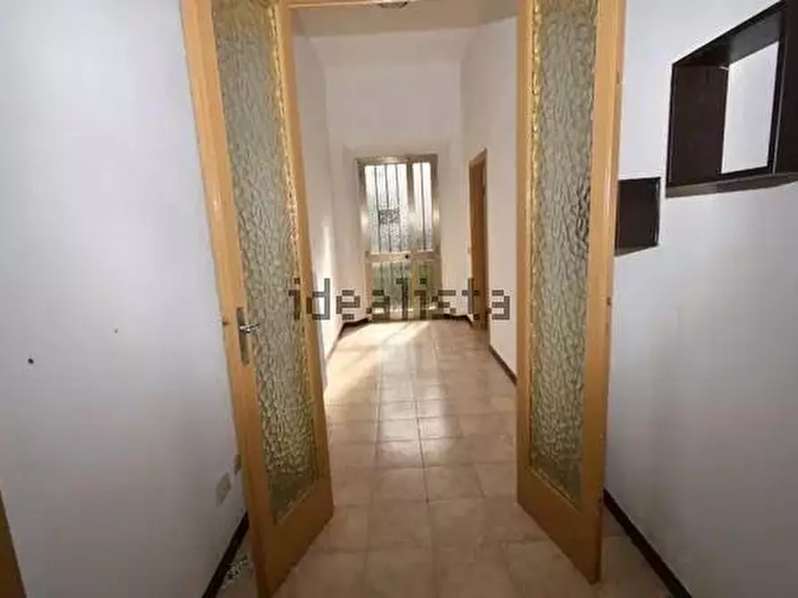 Immagine 3 di Villa in vendita  a Vecchiano