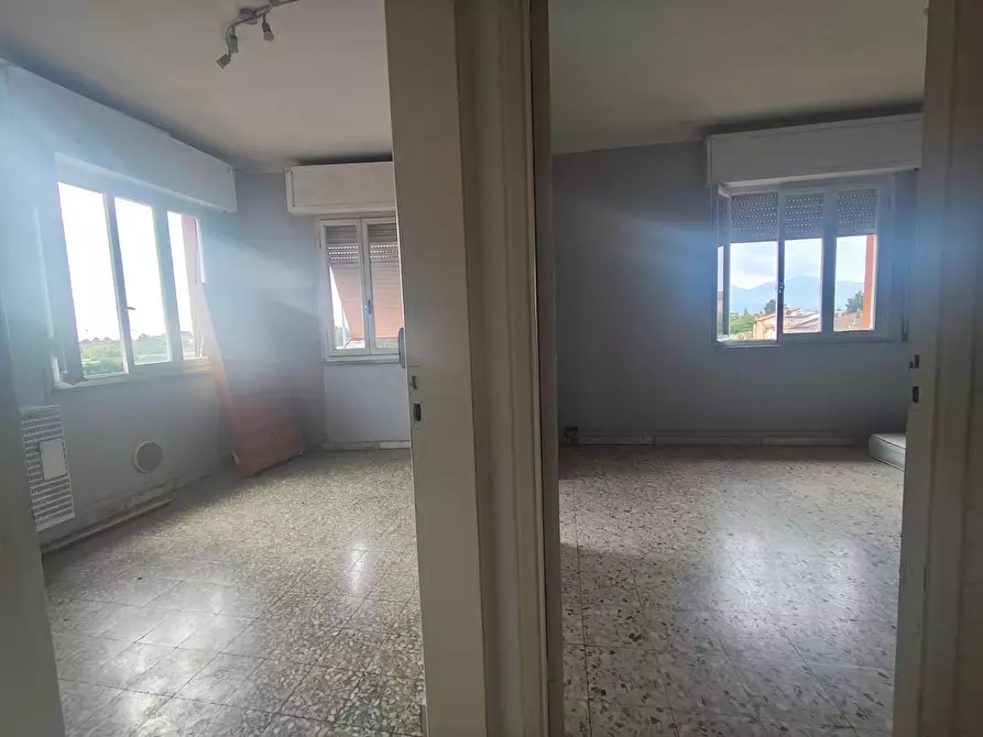 Immagine 28 di Terratetto in vendita  a Lucca