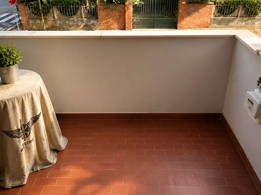 Immagine 10 di Appartamento in vendita  a Rosignano Marittimo