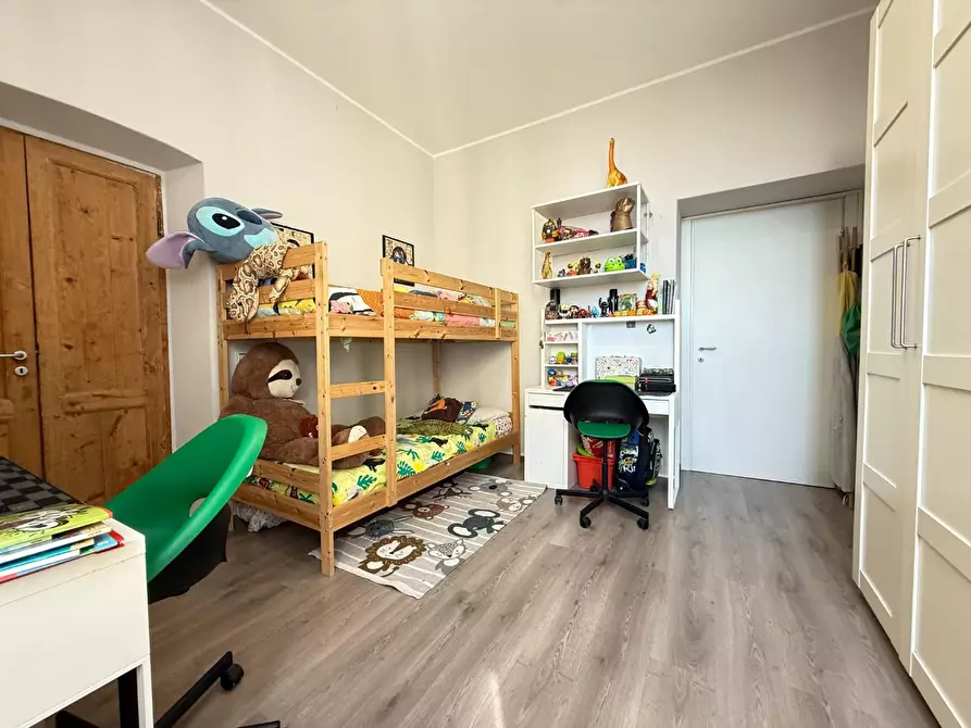 Immagine 17 di Appartamento in vendita  a Massa