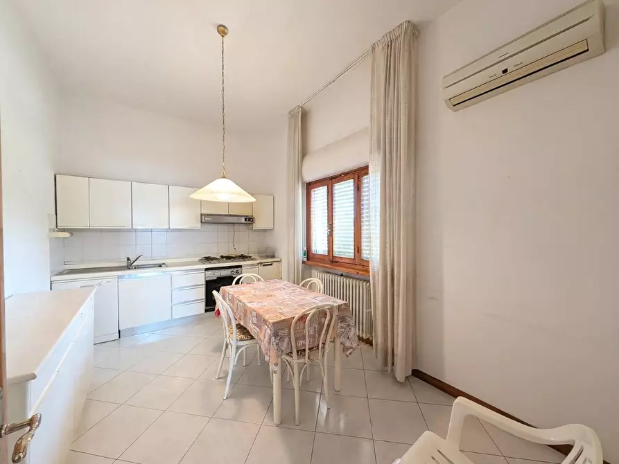Immagine 10 di Villa in vendita  a Montelupo Fiorentino