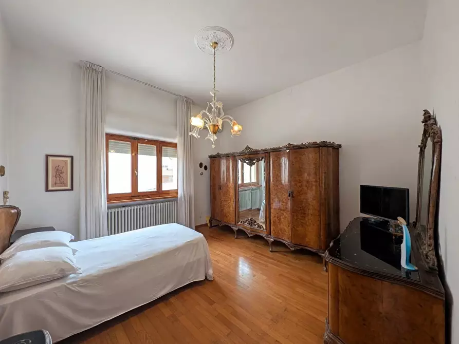 Immagine 4 di Villa in vendita  a Montelupo Fiorentino
