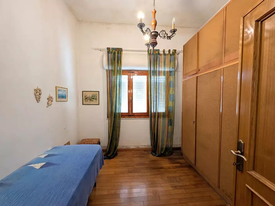 Immagine 7 di Villa in vendita  a Montelupo Fiorentino