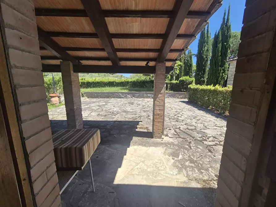Immagine 8 di Villa in vendita  a Gaiole In Chianti