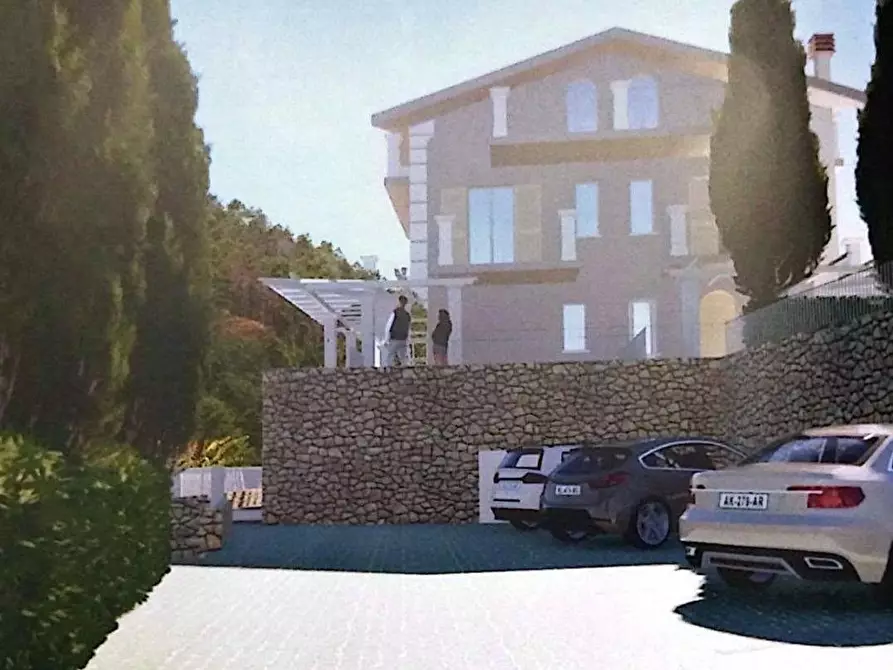 Immagine 3 di Villetta a schiera in vendita  a Massa