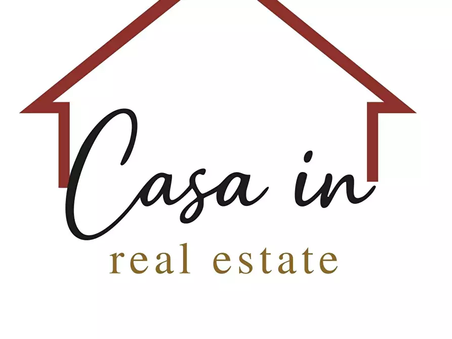 Immagine 2 di Ufficio in vendita  a Capannori