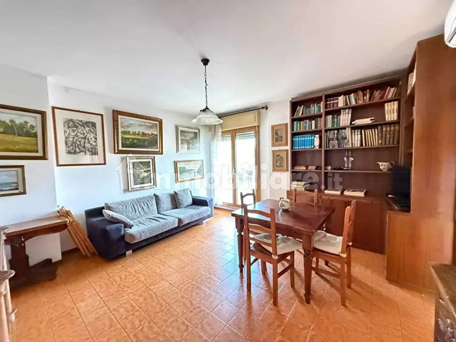 Immagine 13 di Appartamento in vendita  a Pisa