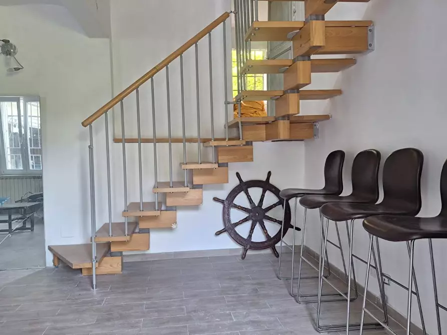 Immagine 8 di Casa indipendente in affitto  a Ameglia