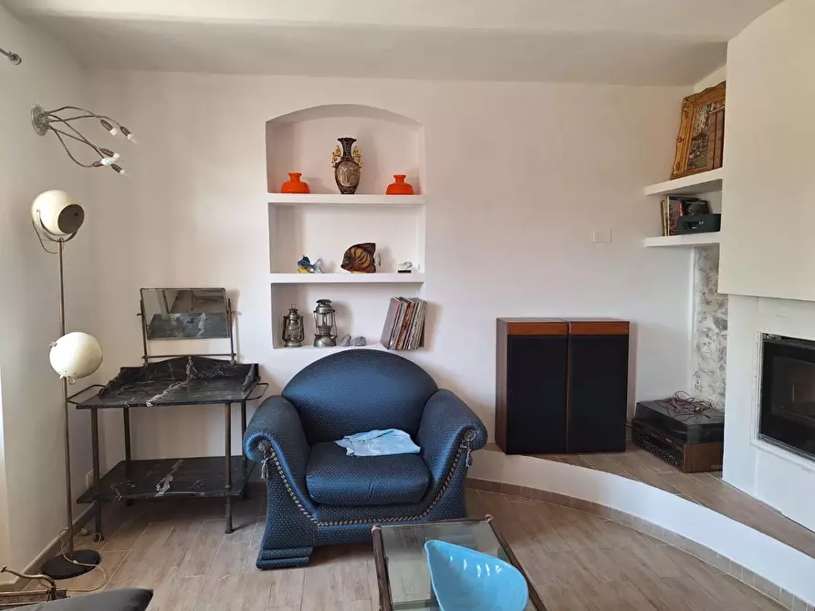 Immagine 14 di Casa indipendente in affitto  a Ameglia