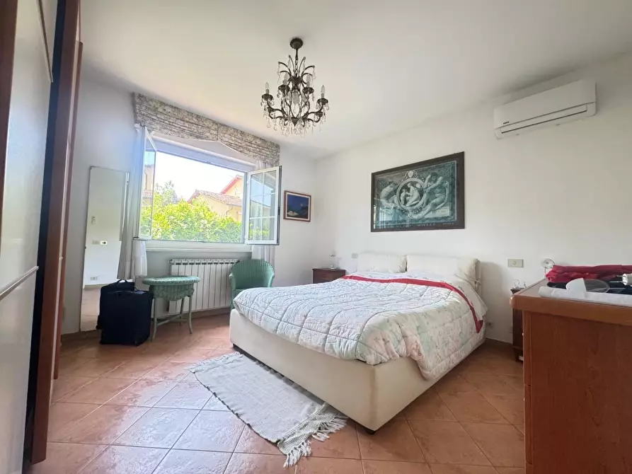 Immagine 13 di Casa indipendente in vendita  a Forte Dei Marmi
