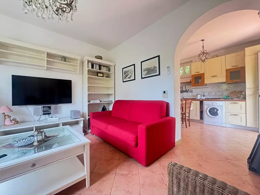 Immagine 8 di Casa indipendente in vendita  a Forte Dei Marmi