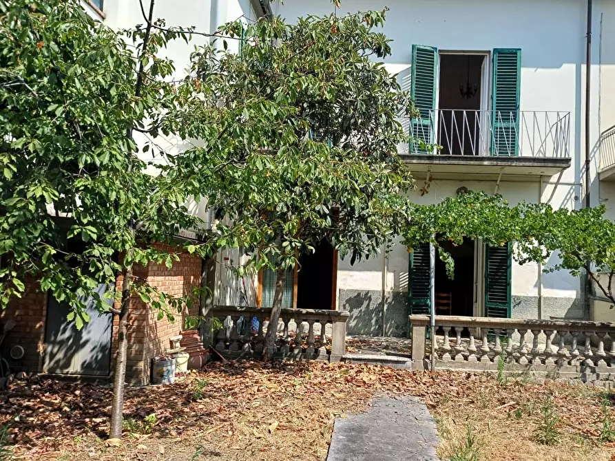 casa indipendente in vendita ad Empoli in zona Centro Storico
