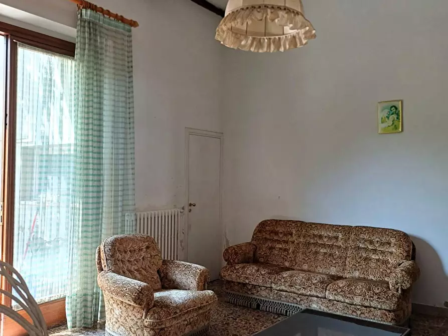 Immagine 5 di Villa in vendita  a Empoli