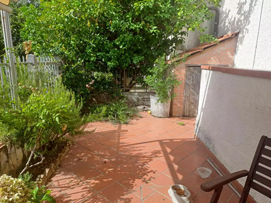 Immagine 3 di Villetta a schiera in vendita  a San Giuliano Terme