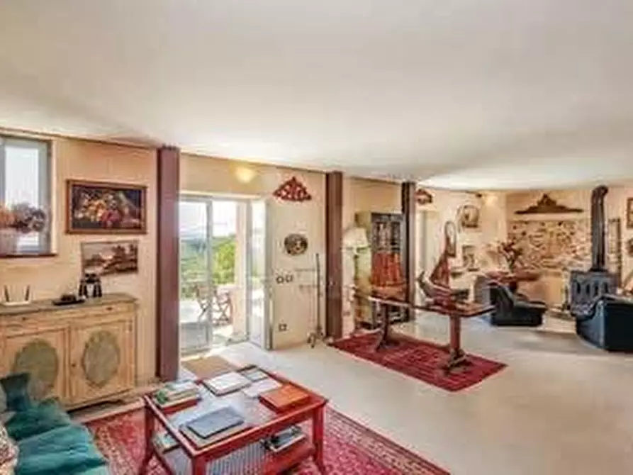 Immagine 2 di Casa indipendente in affitto  a Fosdinovo
