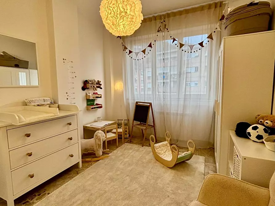 Immagine 12 di Appartamento in vendita  a Carrara