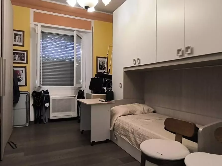 Immagine 11 di Casa semindipendente in vendita  a Carrara