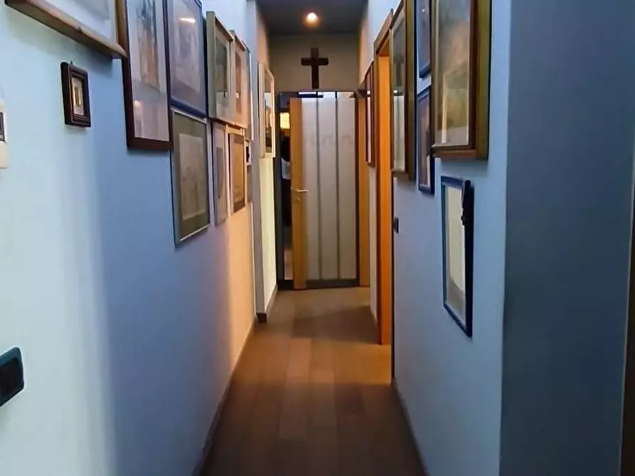 Immagine 9 di Casa semindipendente in vendita  a Carrara