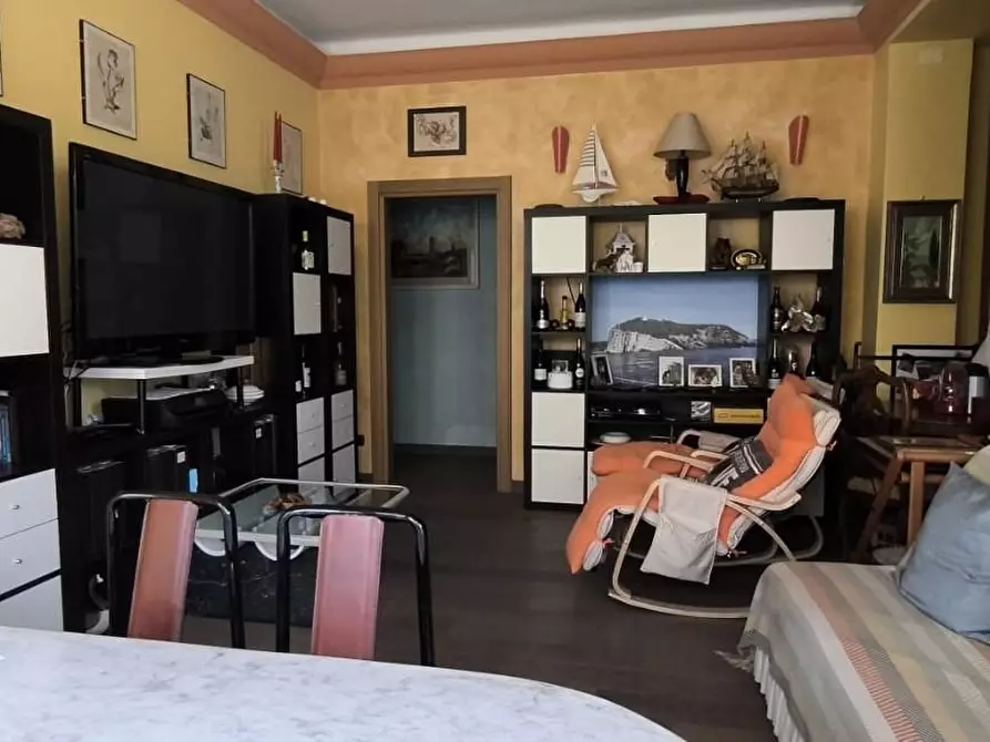 Immagine 6 di Casa semindipendente in vendita  a Carrara