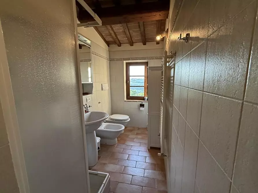 Immagine 7 di Appartamento in vendita  a San Gimignano