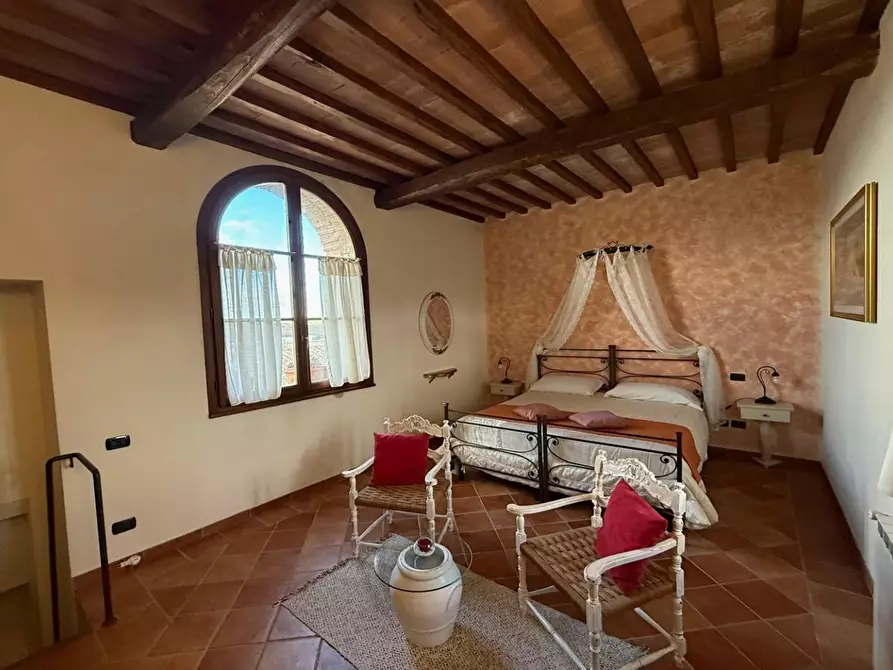 Immagine 10 di Appartamento in vendita  a Certaldo