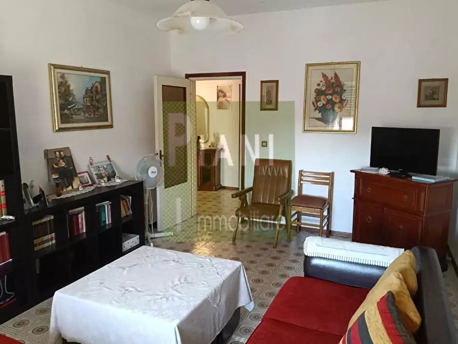 Immagine 4 di Appartamento in vendita  a Collesalvetti
