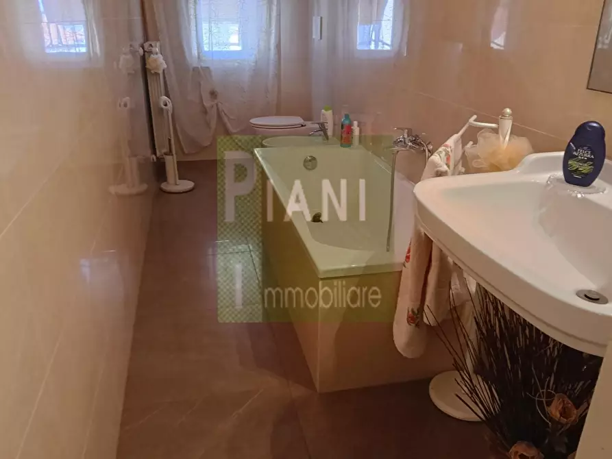 Immagine 8 di Appartamento in vendita  a Collesalvetti