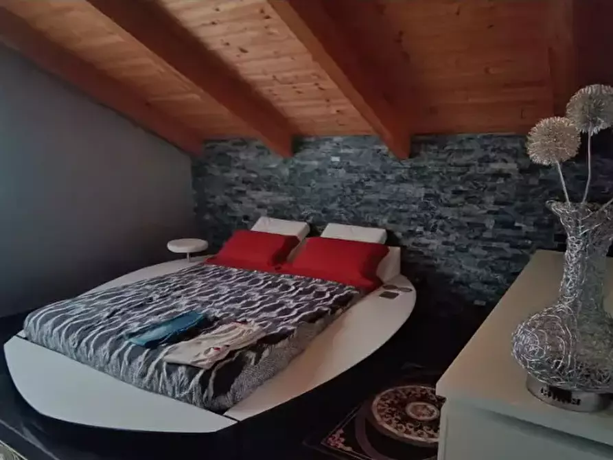 Immagine 16 di Villa in vendita  a Leini