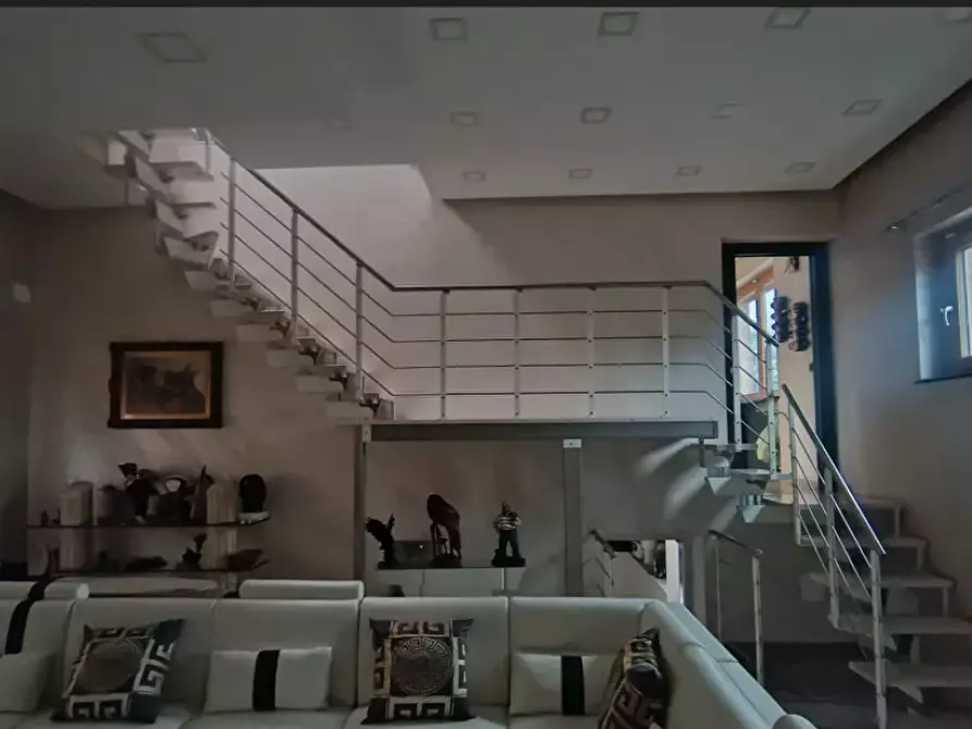 Immagine 7 di Villa in vendita  a Leini
