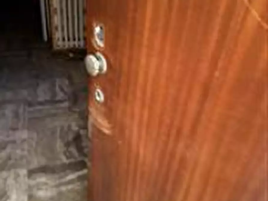 Immagine 3 di Appartamento in vendita  a Torino