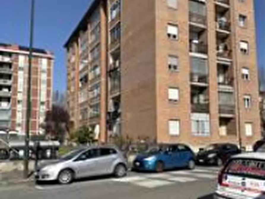 Immagine 1 di Appartamento in vendita  a Torino