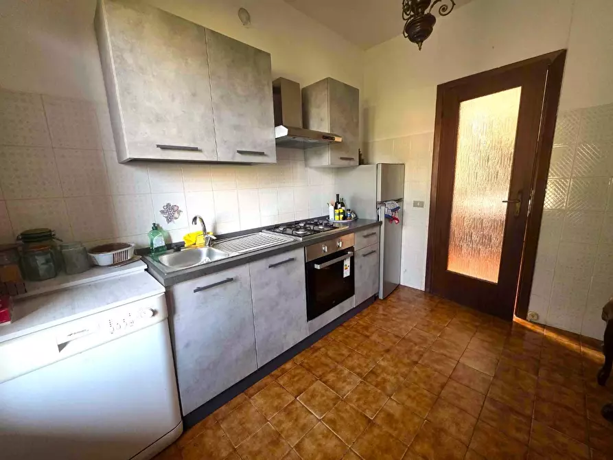 Immagine 15 di Casa quadrifamiliare in vendita  a Montignoso