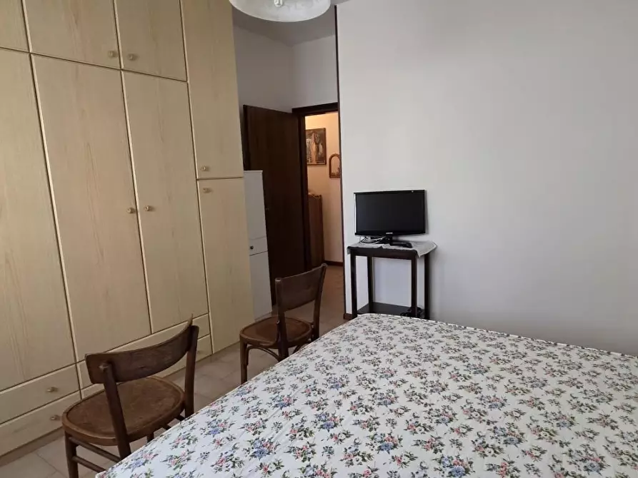 Immagine 10 di Appartamento in vendita  a Carrara