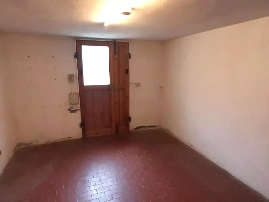Immagine 32 di Appartamento in vendita  a Rosignano Marittimo