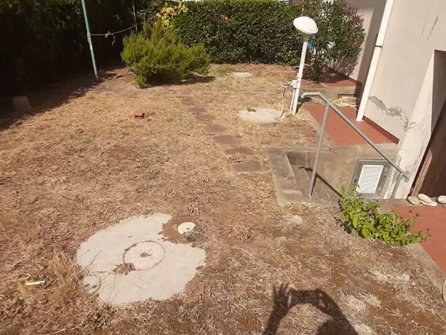Immagine 24 di Appartamento in vendita  a Rosignano Marittimo