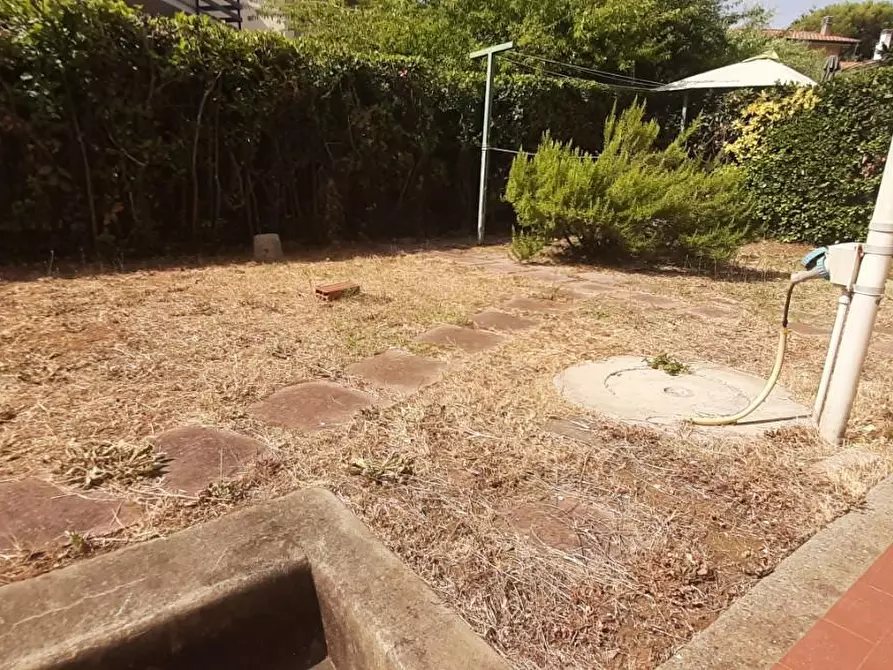 Immagine 25 di Appartamento in vendita  a Rosignano Marittimo