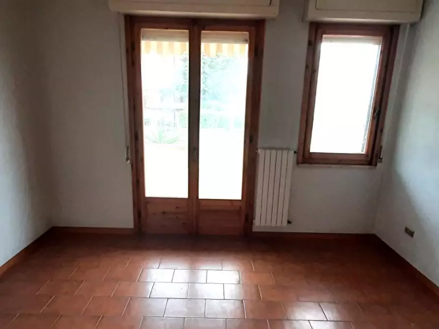Immagine 13 di Appartamento in vendita  a Rosignano Marittimo