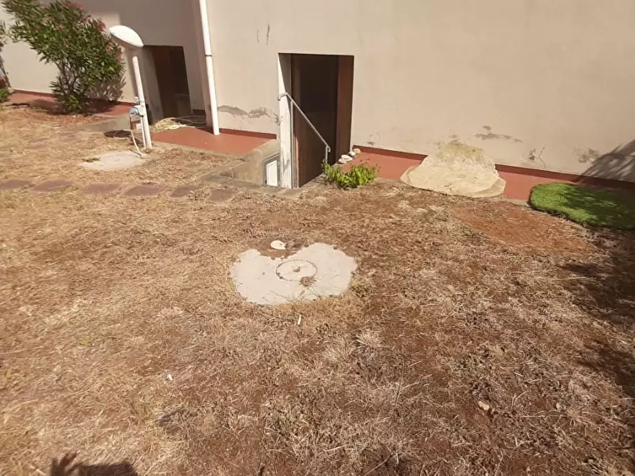 Immagine 26 di Appartamento in vendita  a Rosignano Marittimo