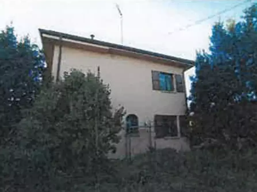 Immagine 4 di Villa in vendita  a Rivoli