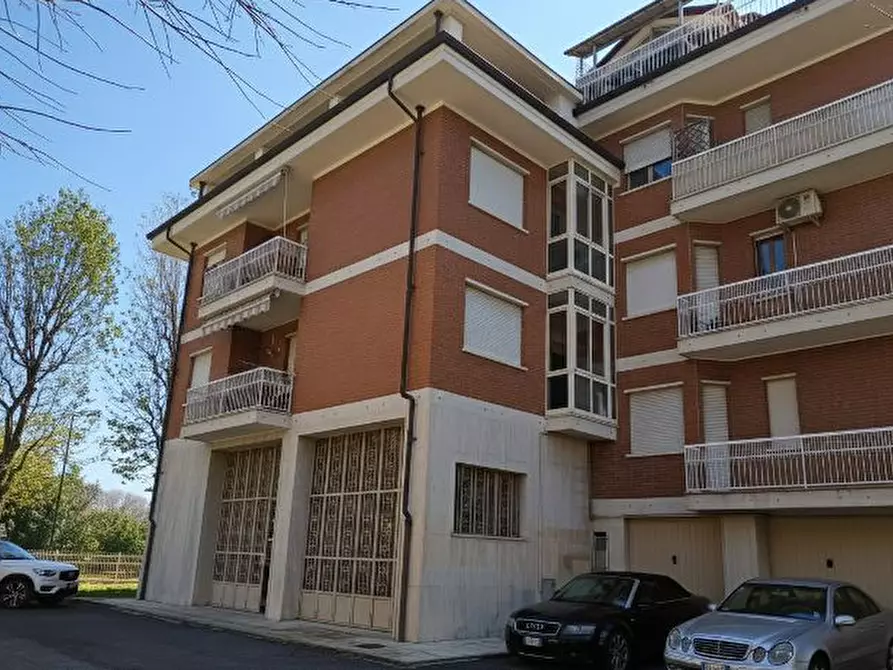 Immagine 1 di Appartamento in vendita  a Ciriè