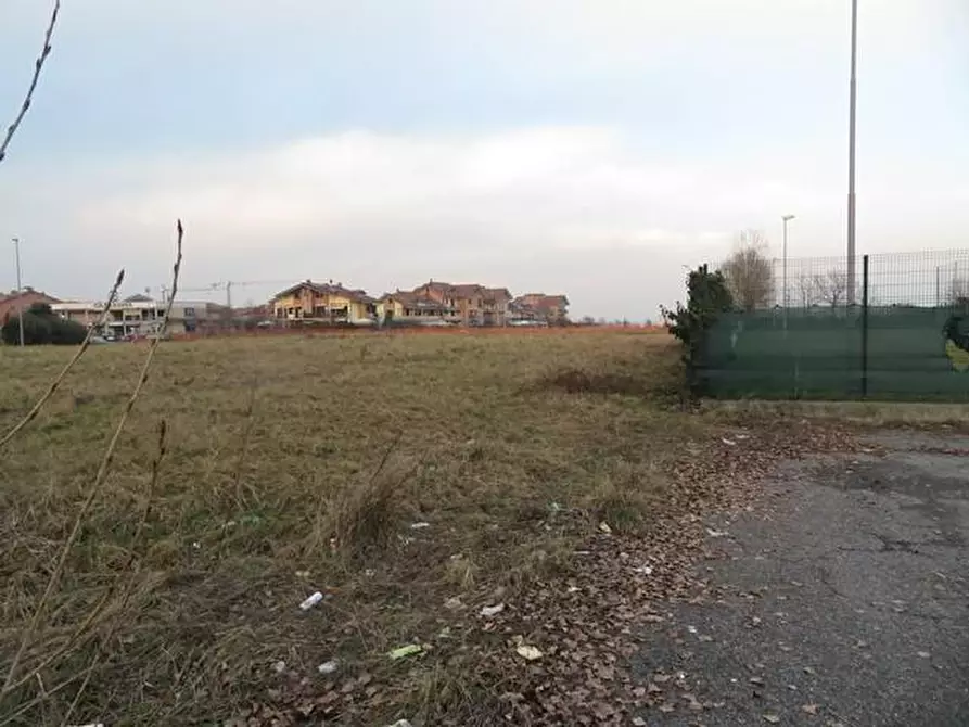 Immagine 2 di Terreno residenziale in vendita  a Pianezza