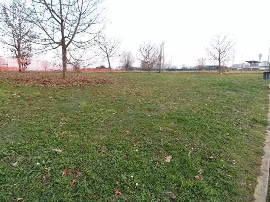 Immagine 3 di Terreno residenziale in vendita  a Pianezza
